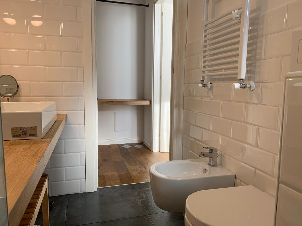 The Quality Apartment Napoli Extérieur photo