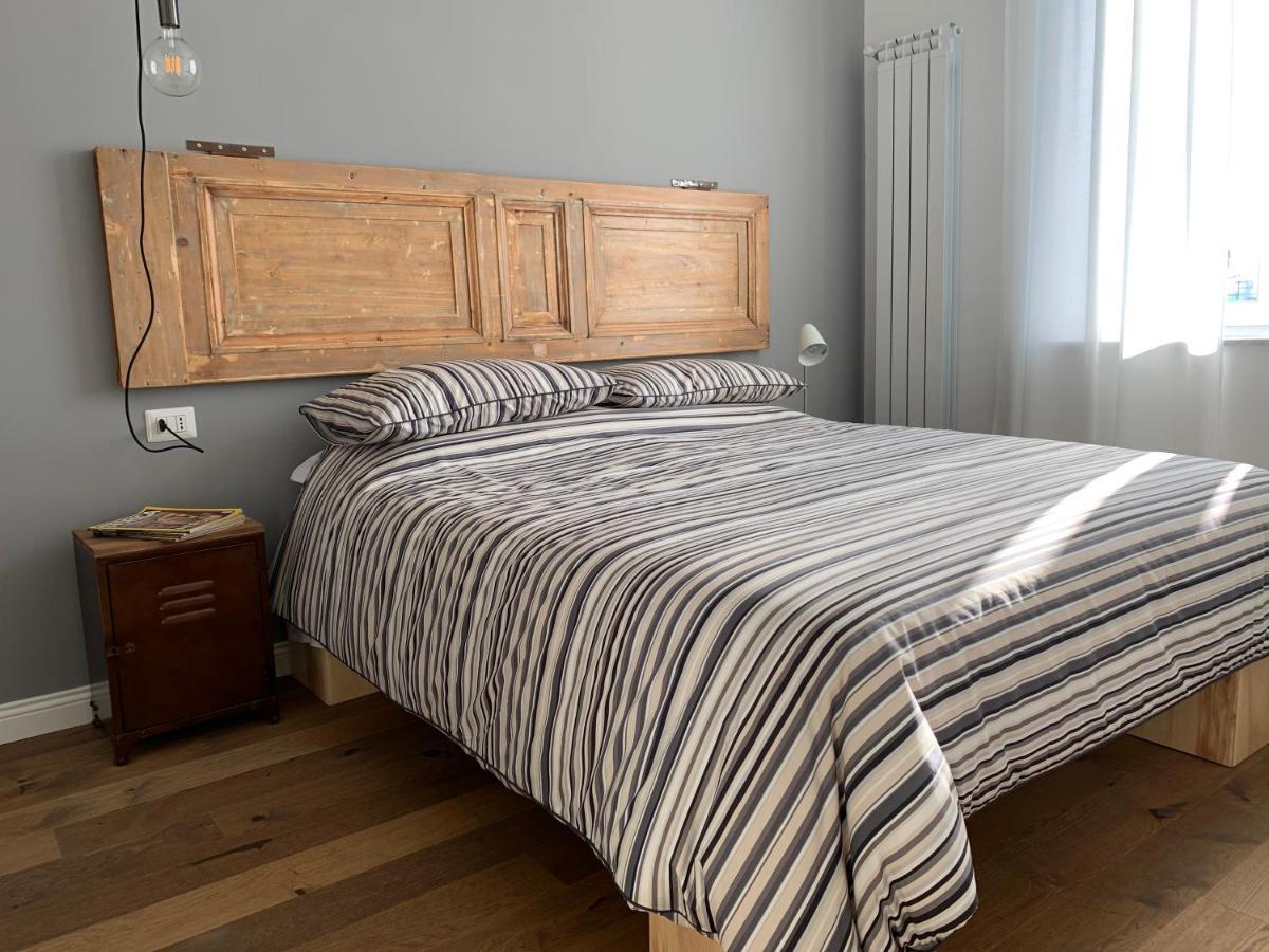 The Quality Apartment Napoli Extérieur photo