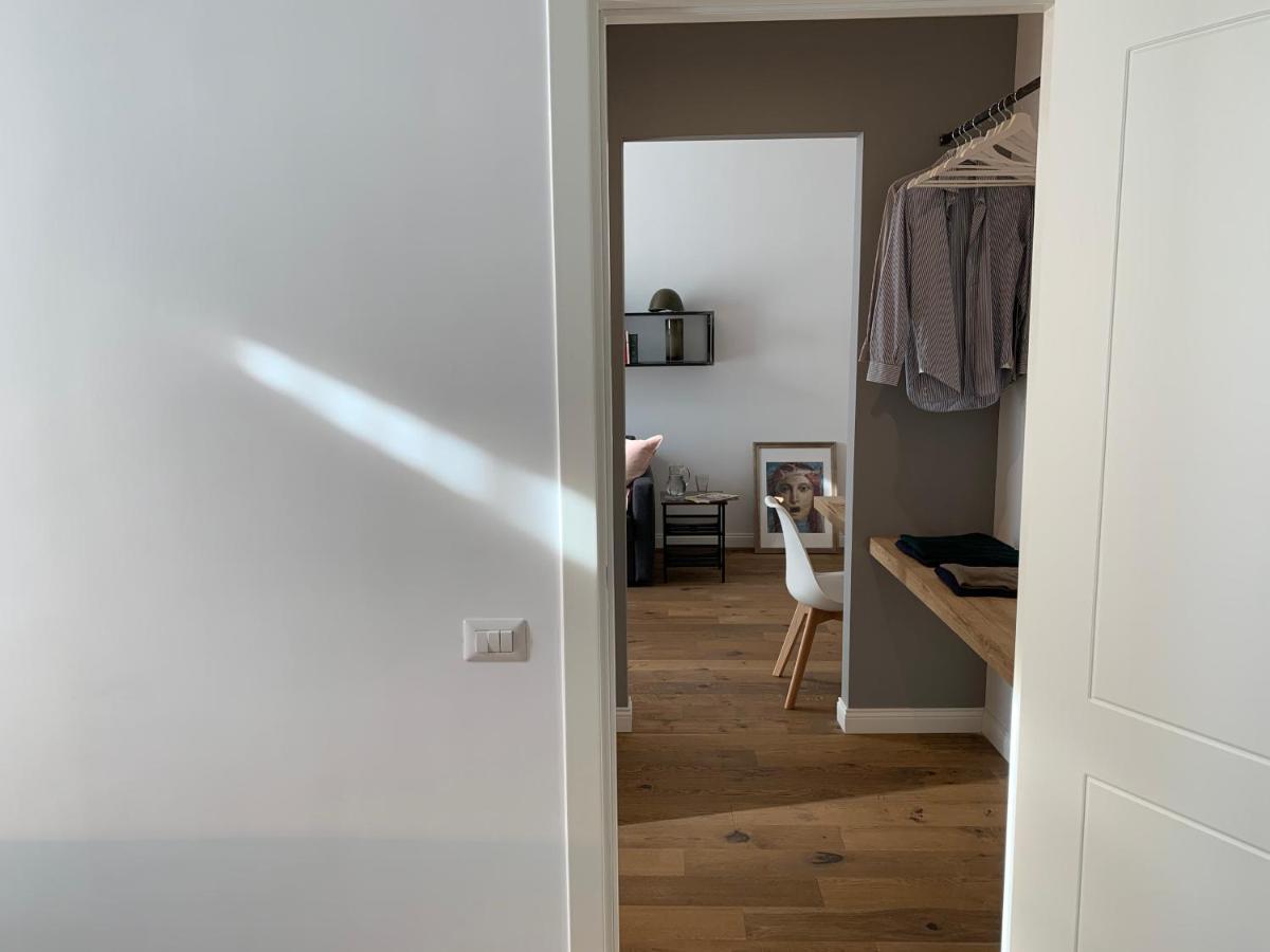 The Quality Apartment Napoli Extérieur photo