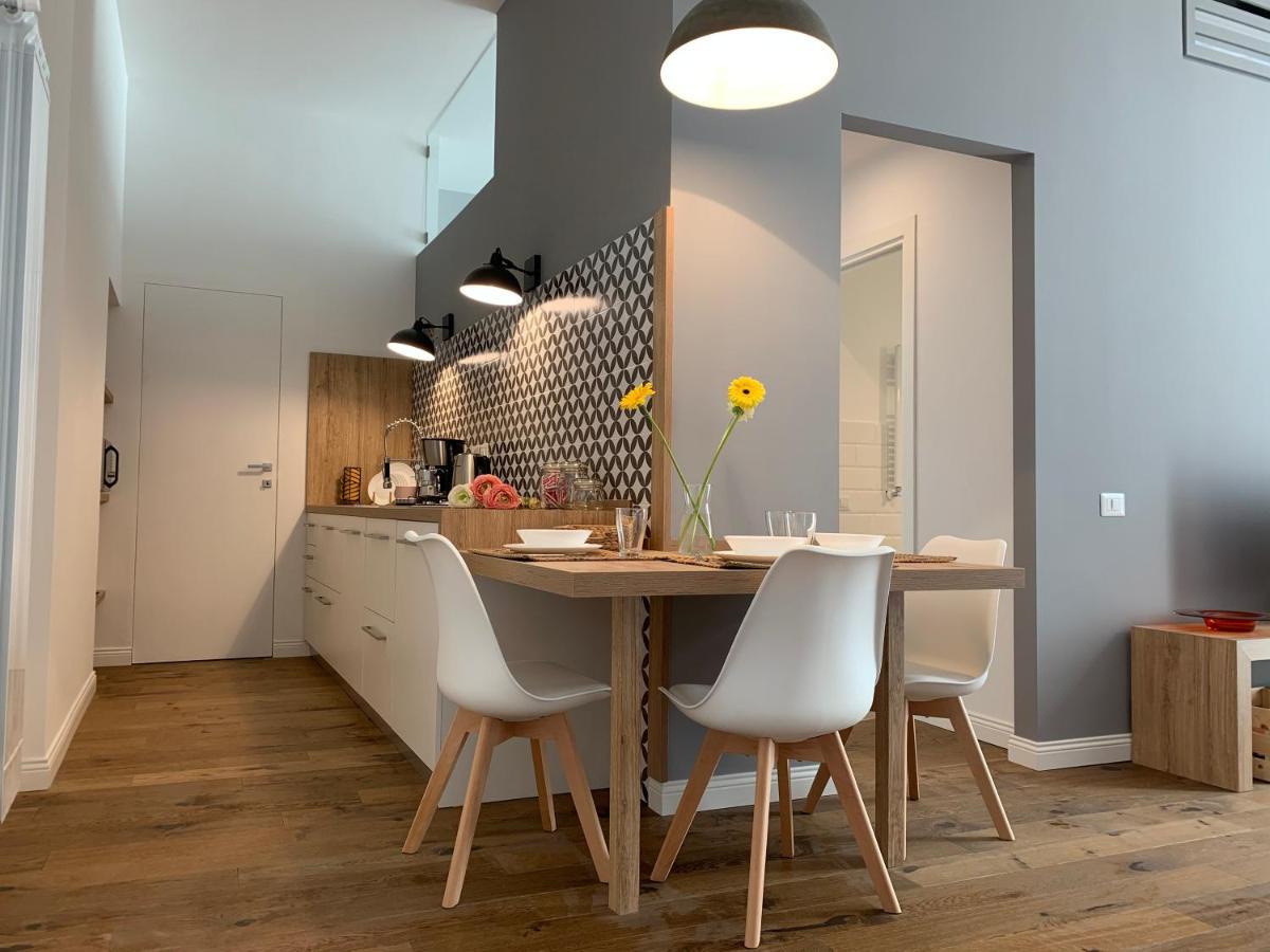 The Quality Apartment Napoli Extérieur photo